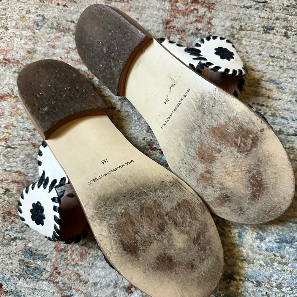 Jack Rogers black and cream sandals! Classic and versatile! - Picture 3 of 5
